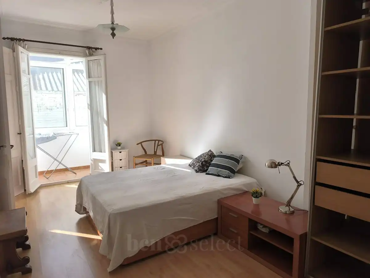 Schlafzimmer von Wohnung zum Verkauf in Barcelona mit Heizung, Parkett und Möbliert