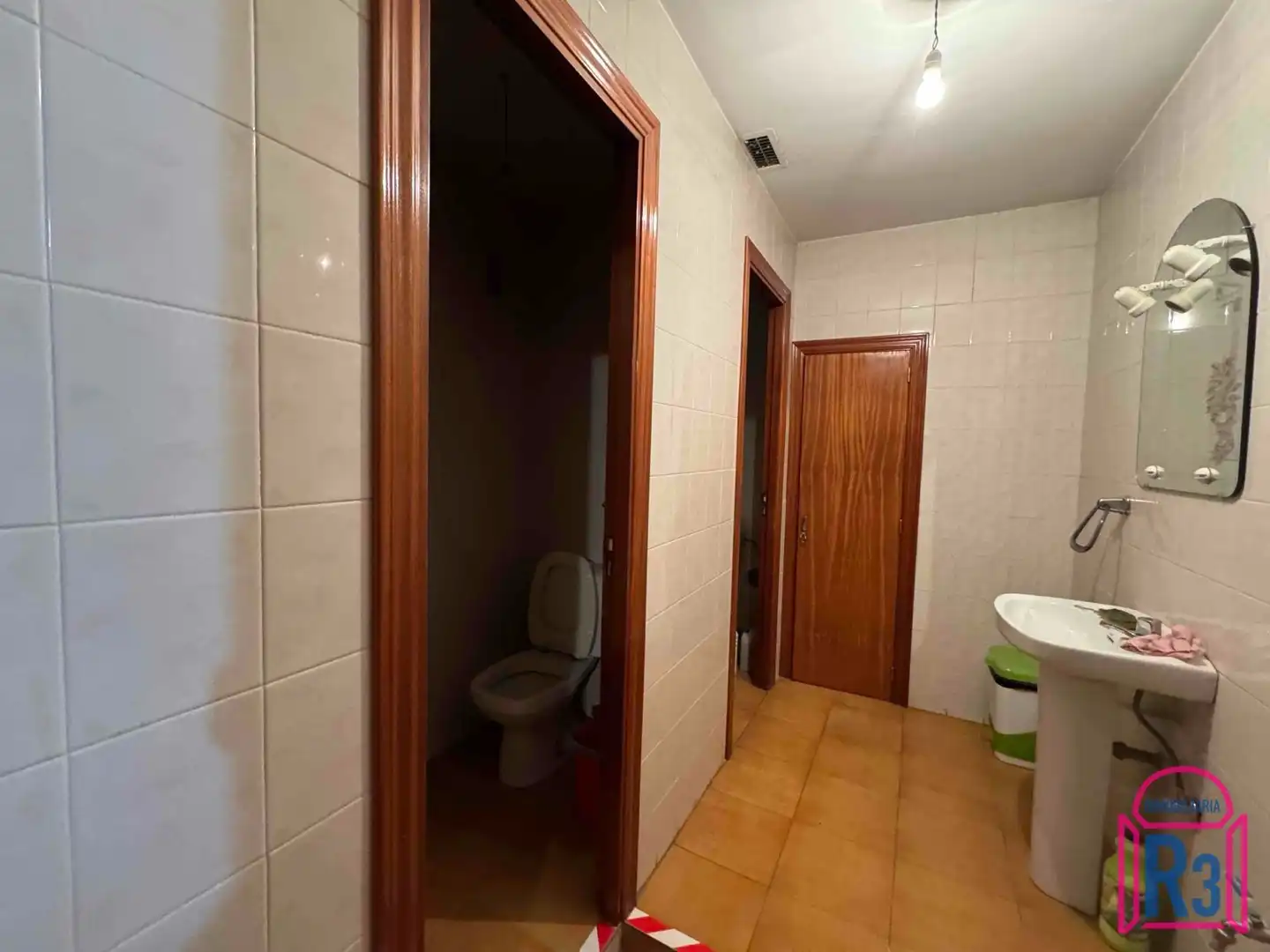 Local comercial en alquiler en Moisés de León, imagen 8