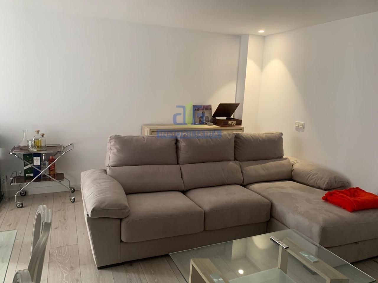 Living room of Flat for sale in León Capital   with Heating, Parquet flooring and Furnished