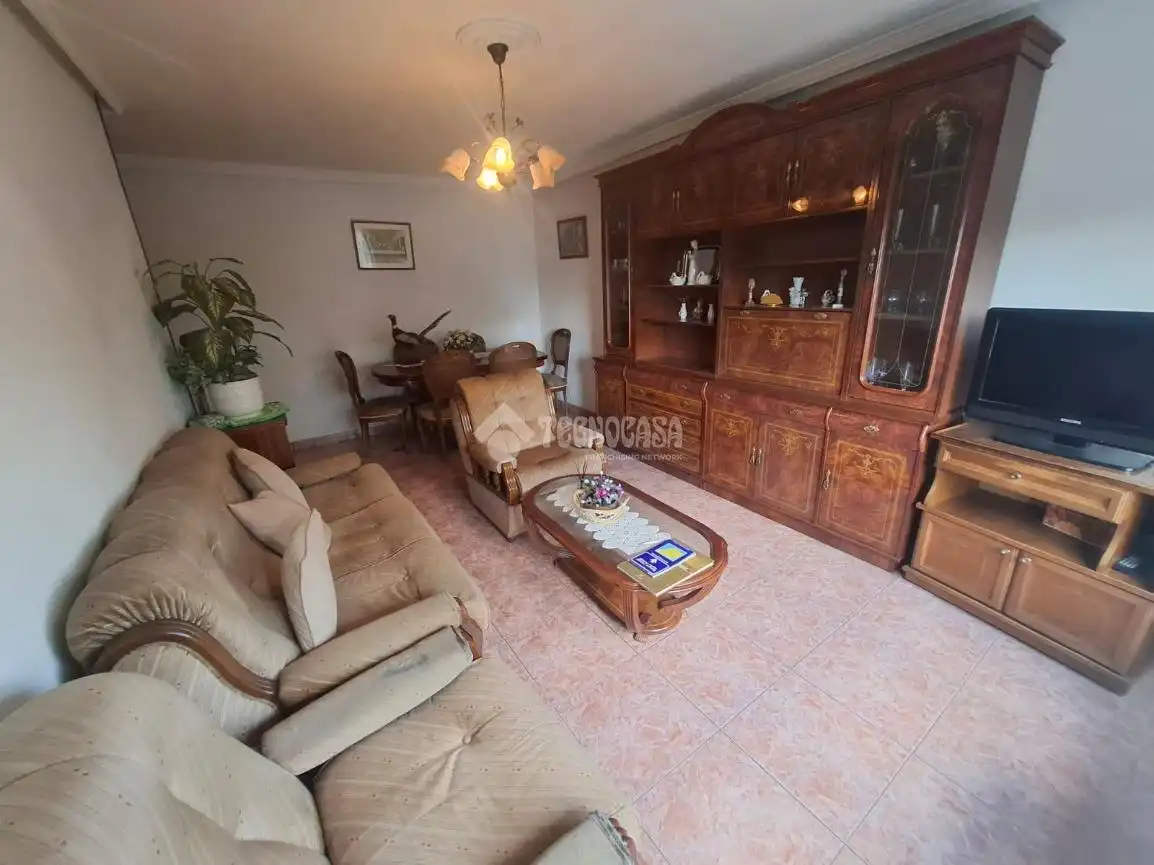 Sala d'estar de Pis en venda en Ávila