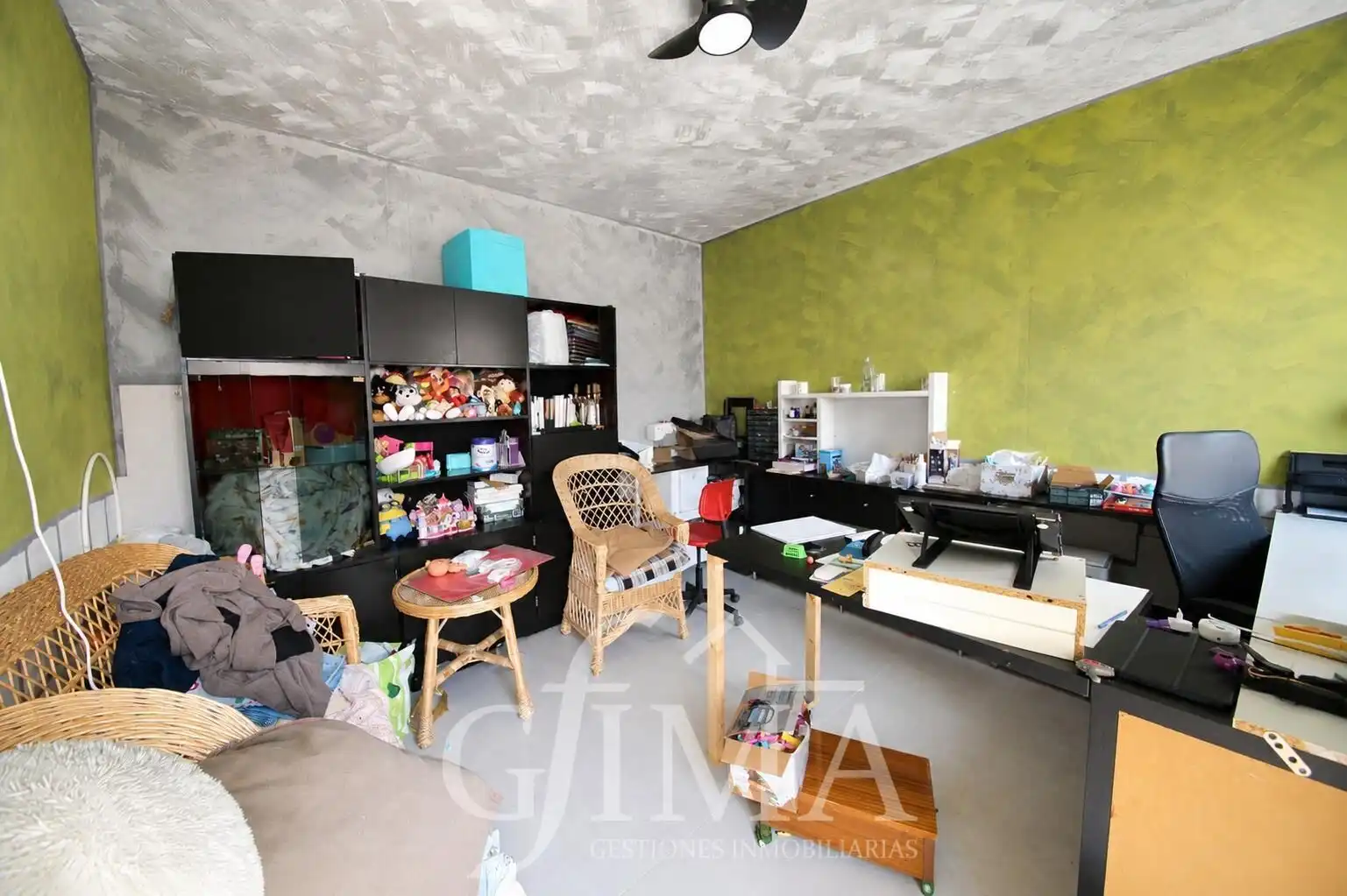 Houses for sale in Tomelloso  with Heating, Terrace and Storage room