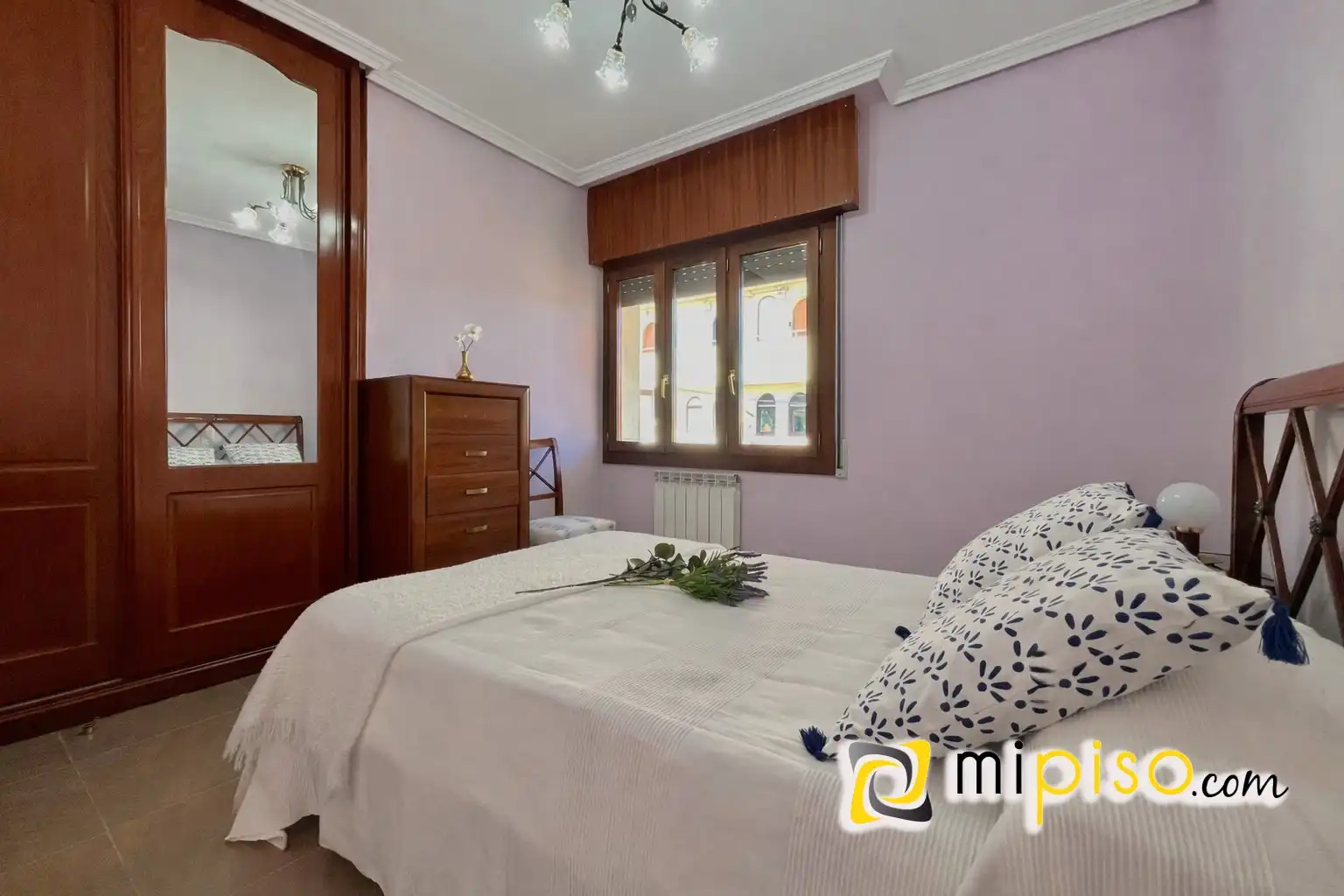 Habitación de Casa o chalet en venta en Santoña con Calefacción