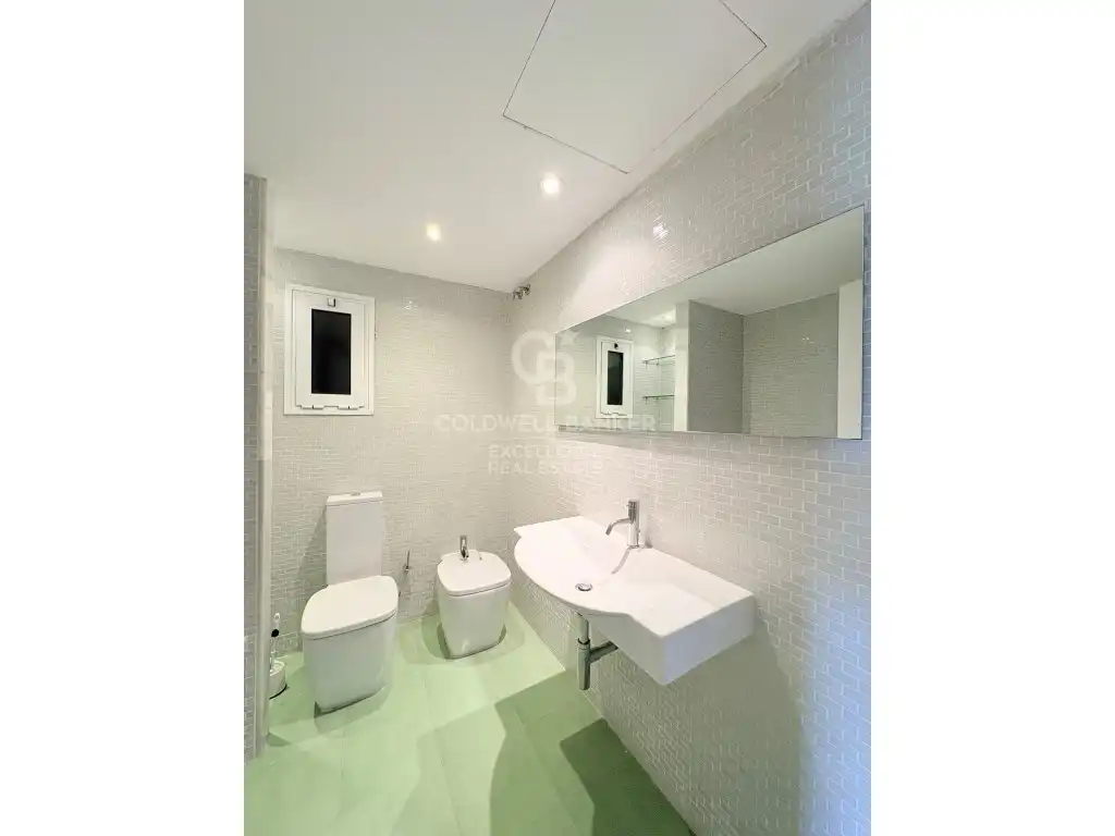 Baño de Piso de alquiler en Valencia con Terraza