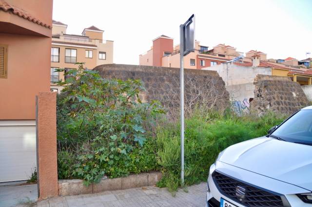 Terreno en Venta en San Cristóbal de La Laguna - CL ISA, 10 en La Laguna