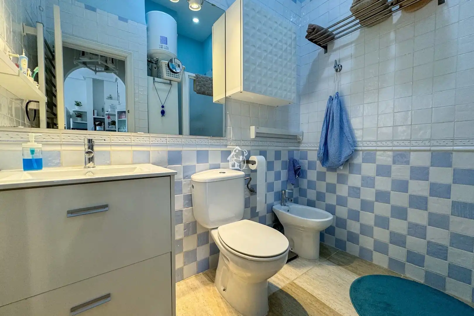Bathroom of Apartments for rent in Orihuela  with Furnished, Oven and Washing machine