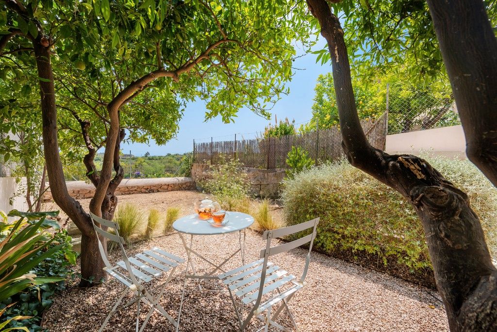 Terrassa de Finca rústica en venda en Campanet amb Jardí privat, Parquet i Piscina