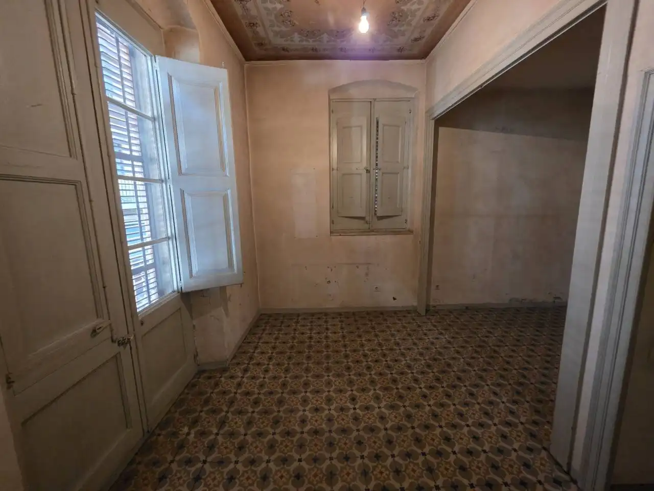 Esszimmer von Gebäude zum Verkauf in Manresa