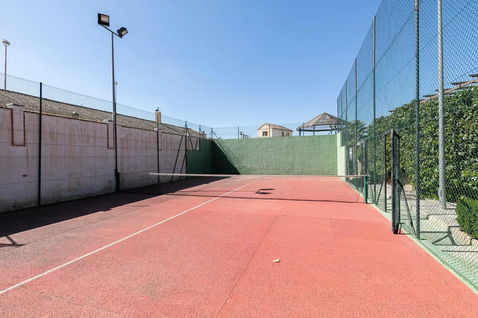 Vista exterior de Casa o chalet en venta en La Zubia con Calefacción, Jardín privado y Terraza