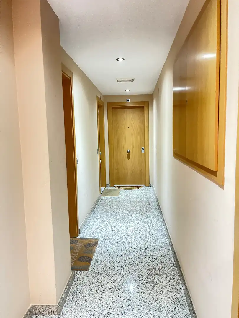 Piso con terraza en venta en Carrer del Metge Carrera 11, imagen 5