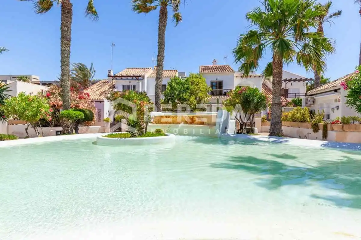 Studio mit Pool zum Verkauf in Avenida ENTREMARES (U), imagen 25