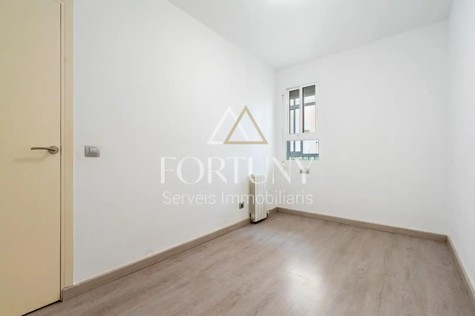 Habitación de Piso en venta en Reus con Balcón
