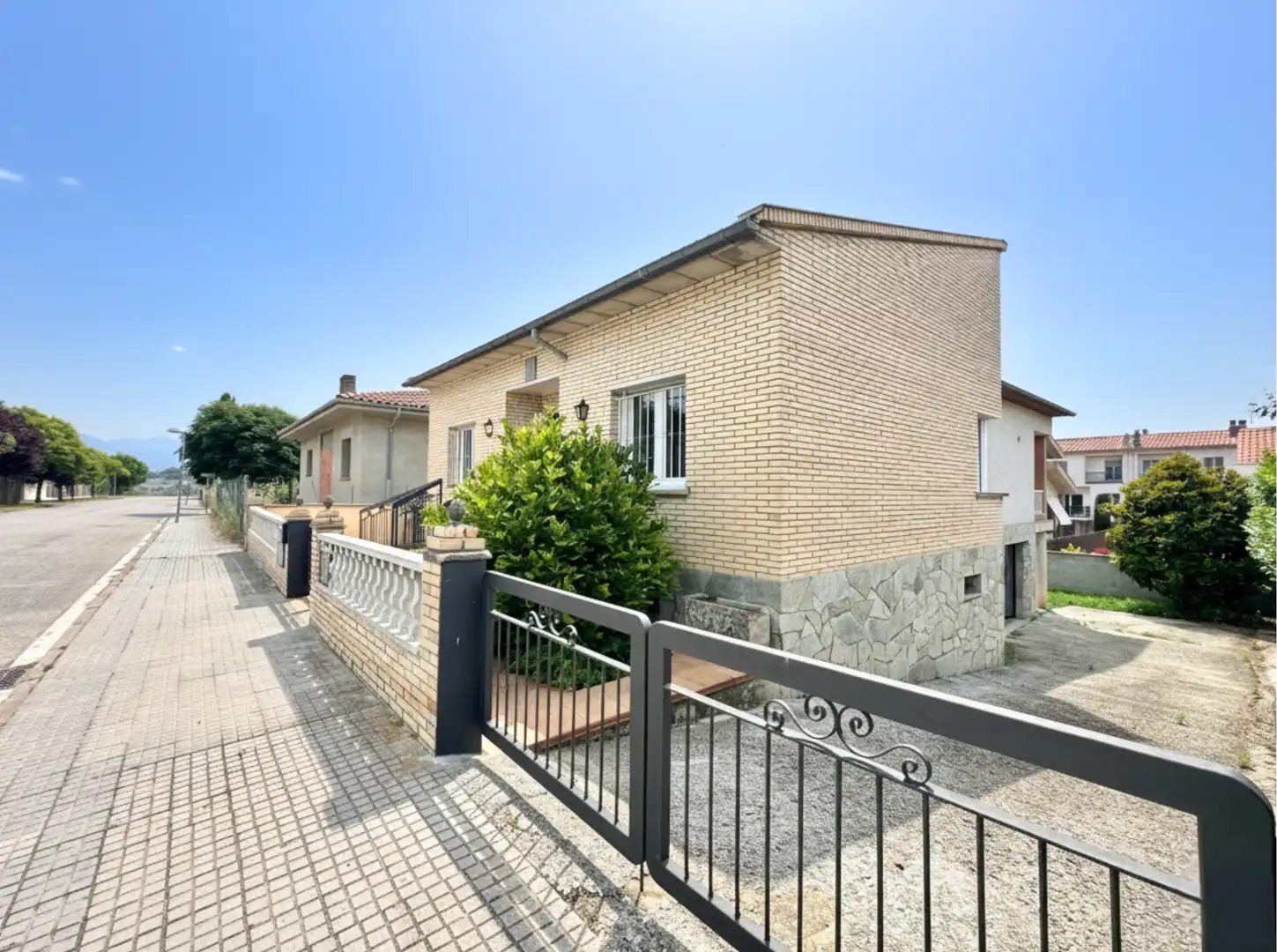 Vista exterior de Casa o chalet en venta en Sant Vicenç de Torelló con Calefacción, Jardín privado y Terraza