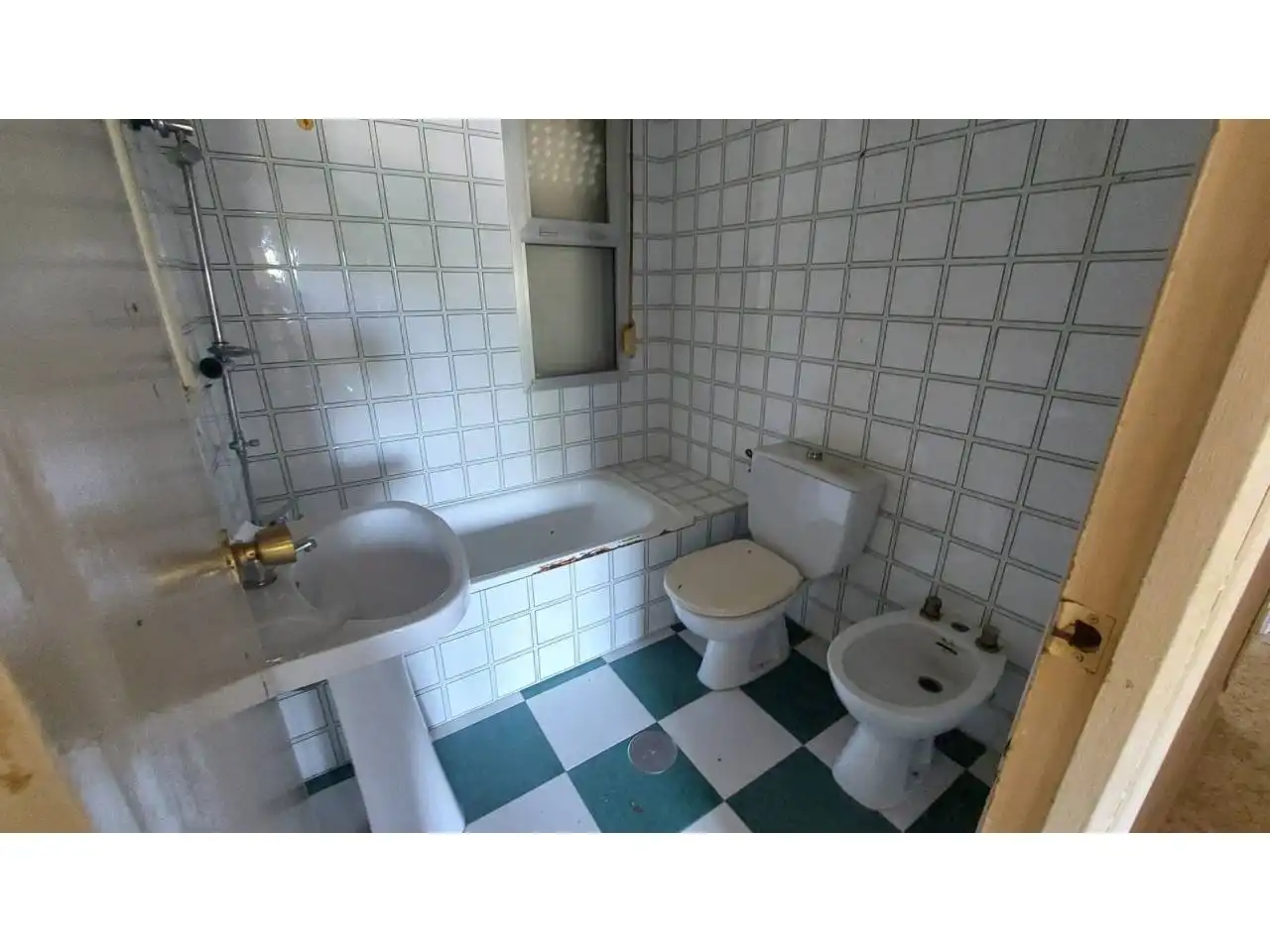 Bathroom of Flat for sale in Jerez de la Frontera