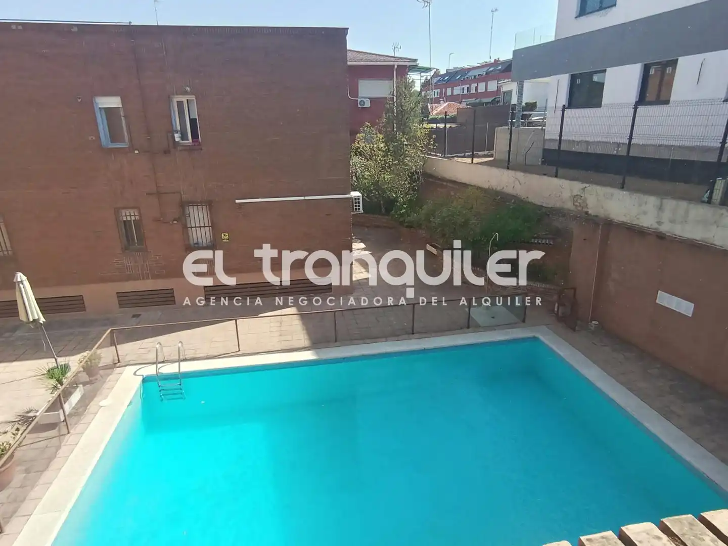 Swimming pool of Study for rent in Pozuelo de Alarcón  with Swimming Pool, Furnished and Washing machine
