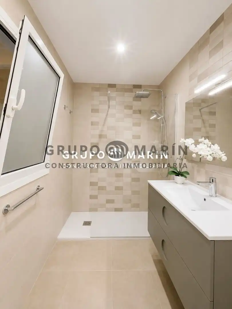 Flat with lift for sale in Avinguda Roma 13-15, imagen 10