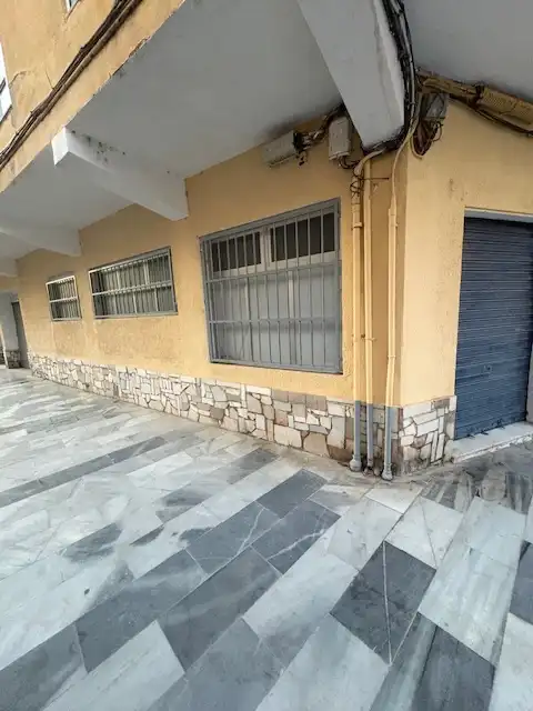 Gewerbefläche zum Verkauf in Carrer del Portal de Sales 3, imagen 3