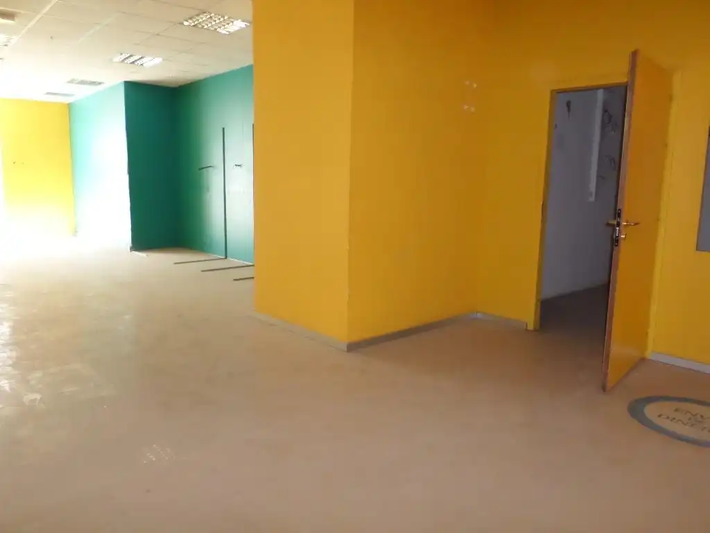 Business premises for sale in Calle de Juan Carlos I, imagen 4