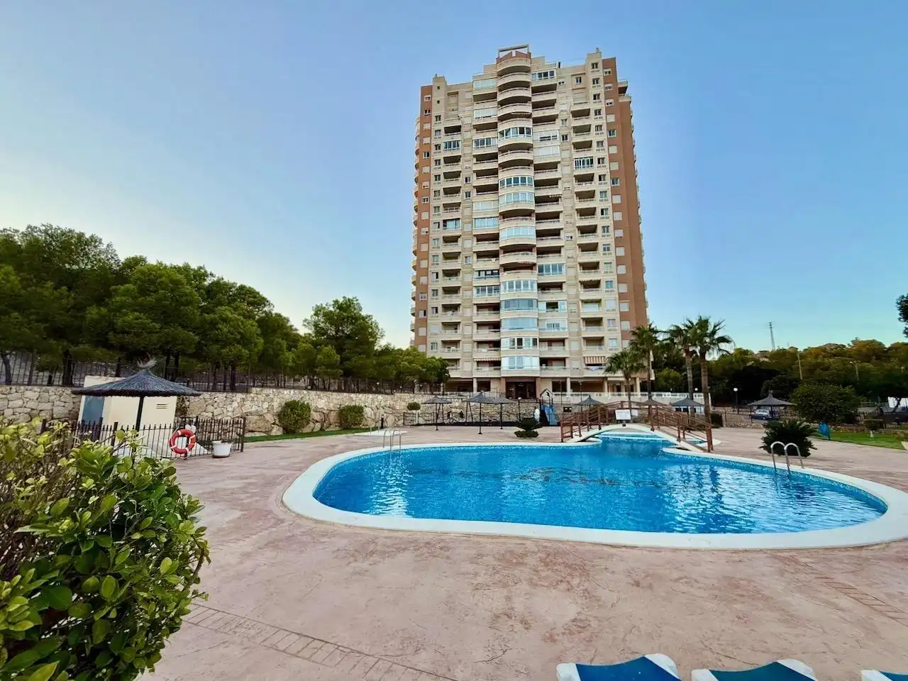 Apartamento con piscina en venta en Via Parque, imagen 27