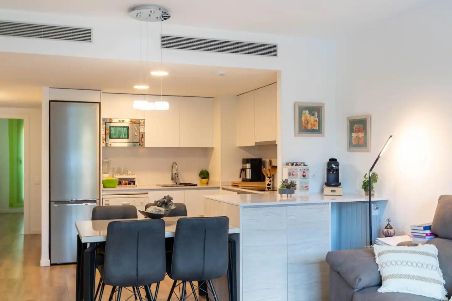 Cocina de Piso en venta en Terrassa con Calefacción, Trastero y Balcón