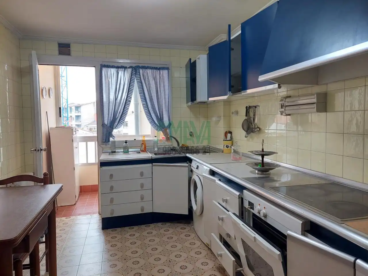 Cuina de Pis en venda en Ourense Capital  amb Calefacció, Parquet i Terrassa