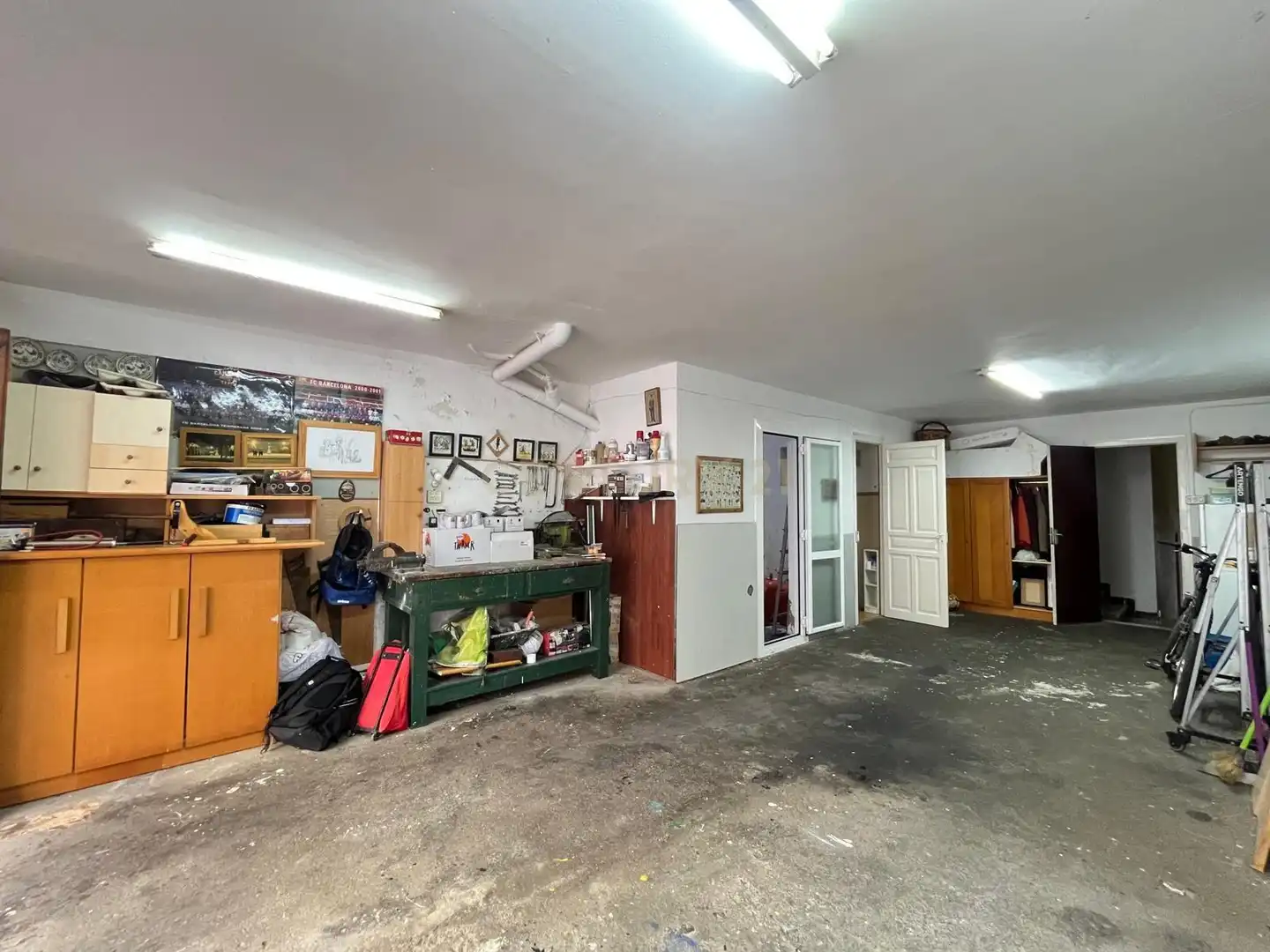 Detached homes for sale in Vilanova i la Geltrú  with Storage room, Oven and Balcony