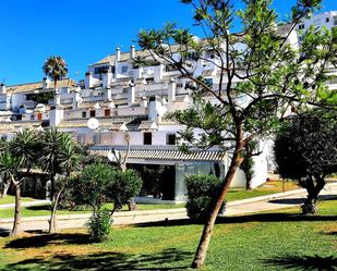 Exterior view of Apartment for sale in Mijas  with Air Conditioner and Community pool