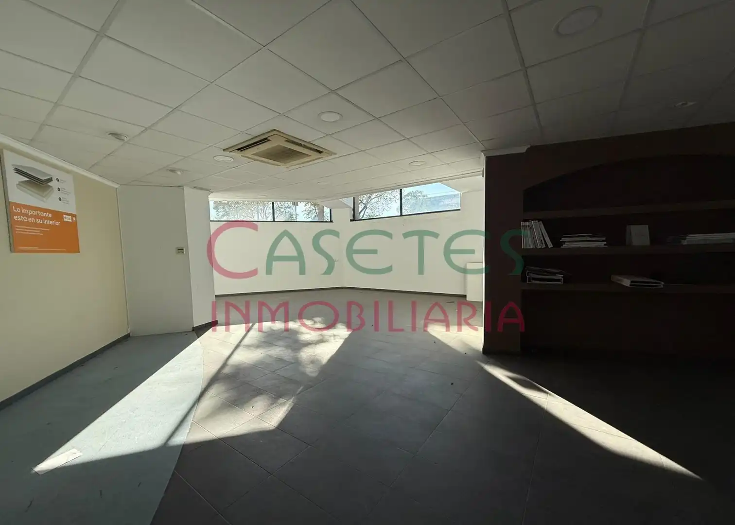 Local en venta en Valencia con Aire acondicionado