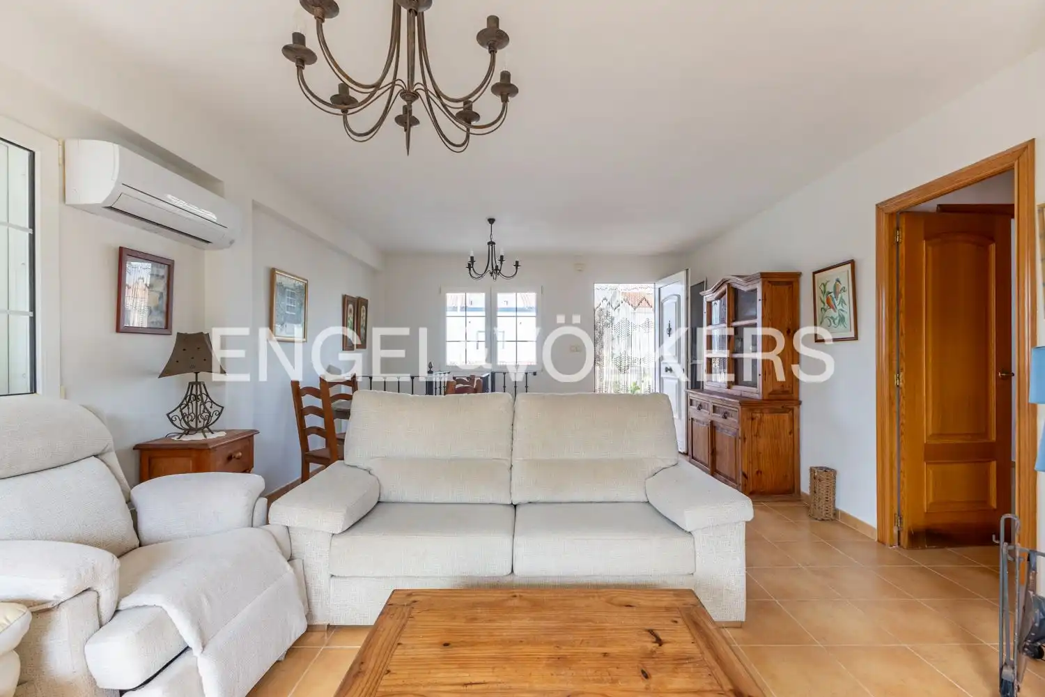 Sala d'estar de Casa o xalet en venda en Cullera amb Aire condicionat, Calefacció i Jardí privat
