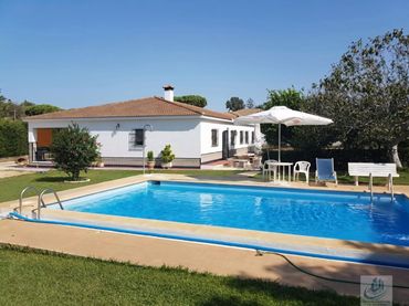 Chalet con piscina en venta en Pinar de los Franceses