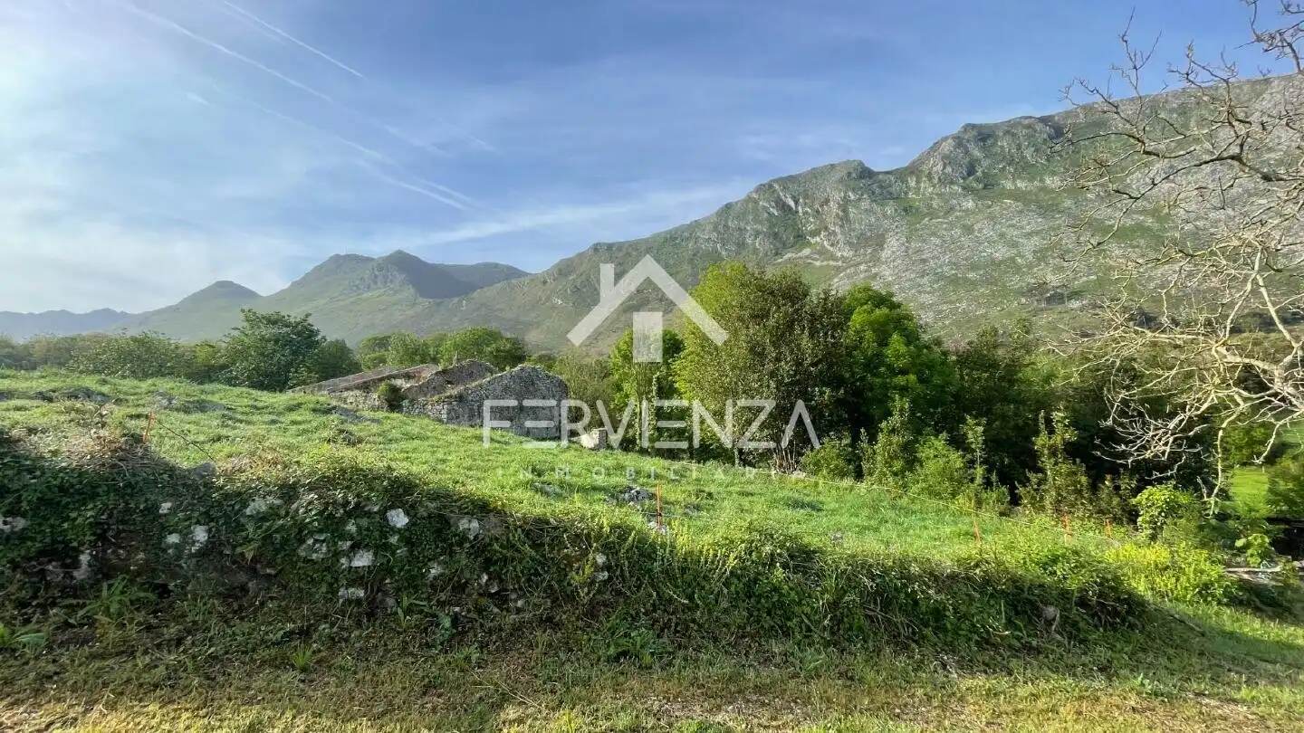 Houses for sale in Posada - Barro