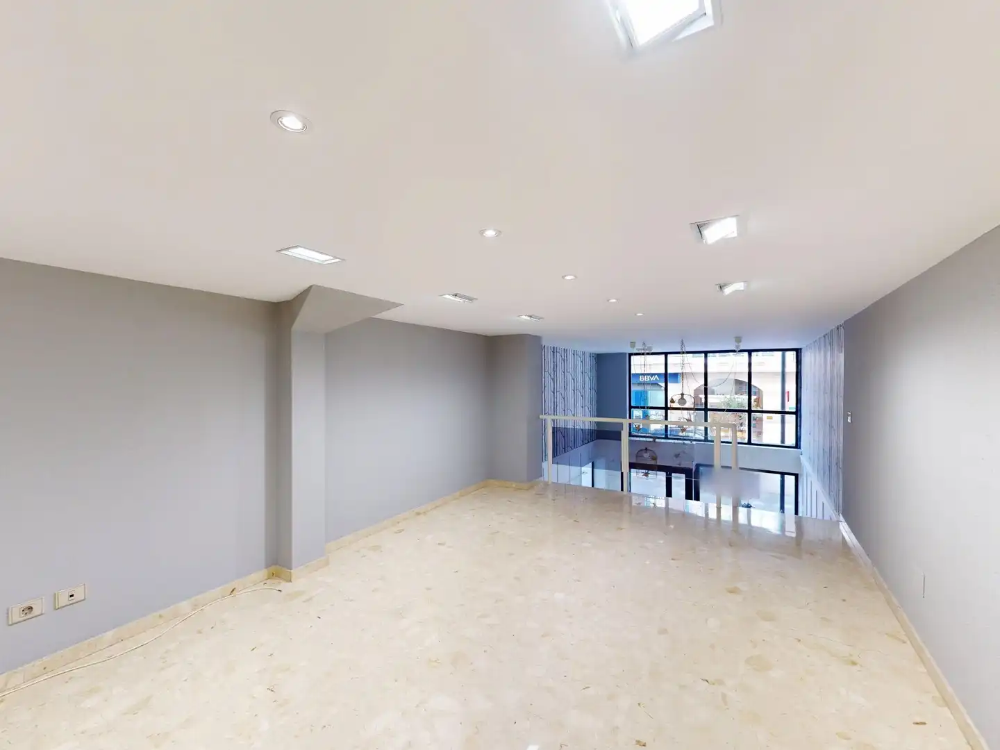 Business premises for sale in Avenida Álvaro Cunqueiro, imagen 31