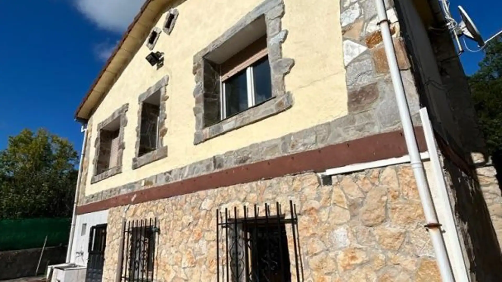 Casa o xalet en venda a Medina de Pomar