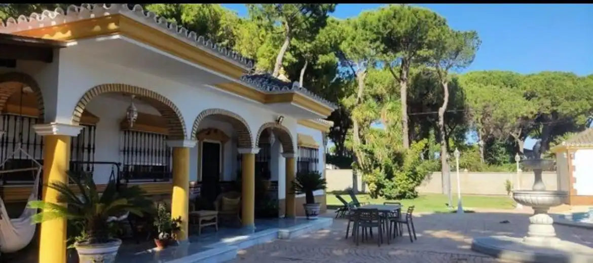 Detached house with pool for sale in Las Lagunas - Campano, imagen 3