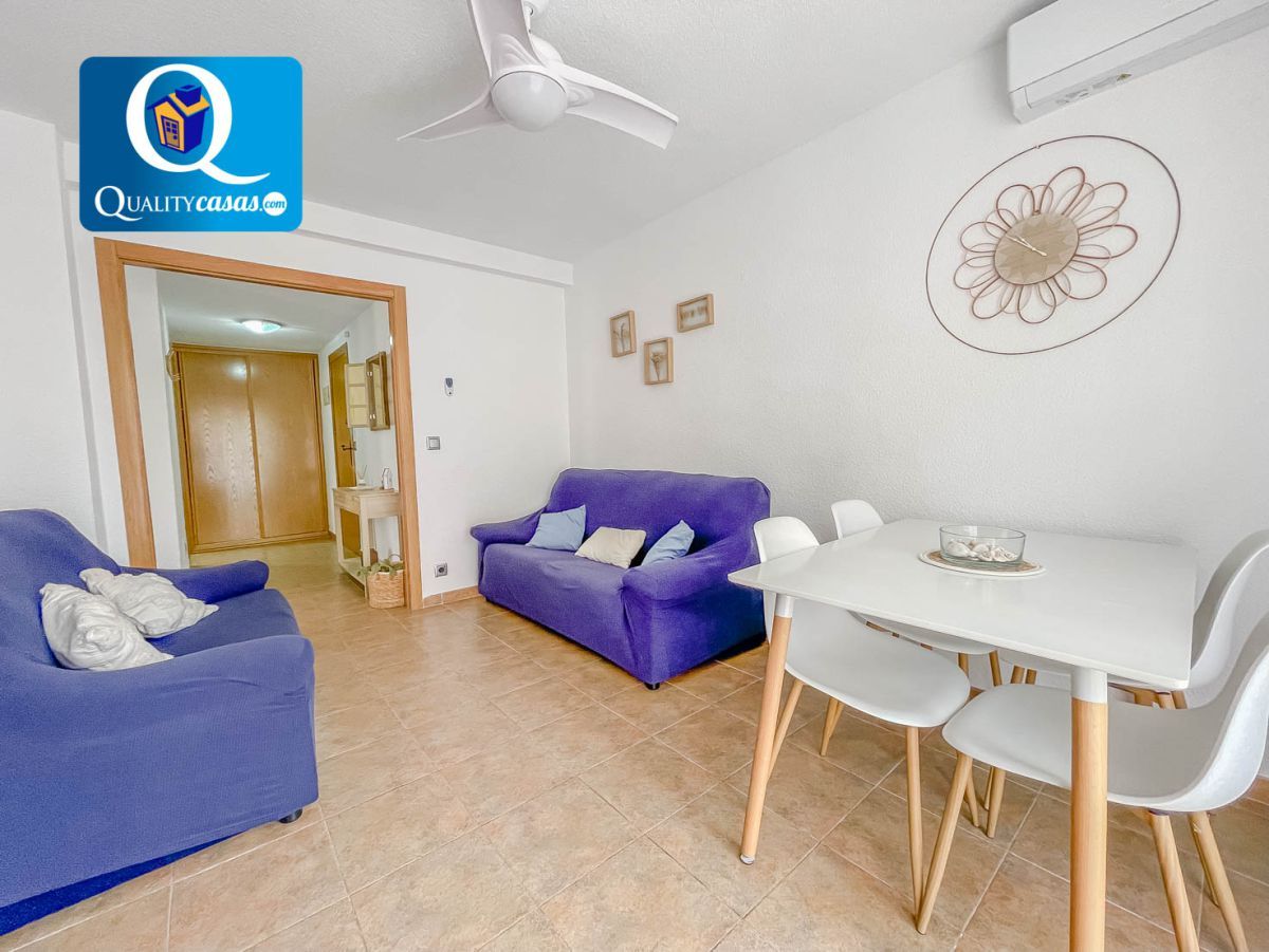 Living room of Flat for sale in El Campello  with Terrace, Balcony and Community pool