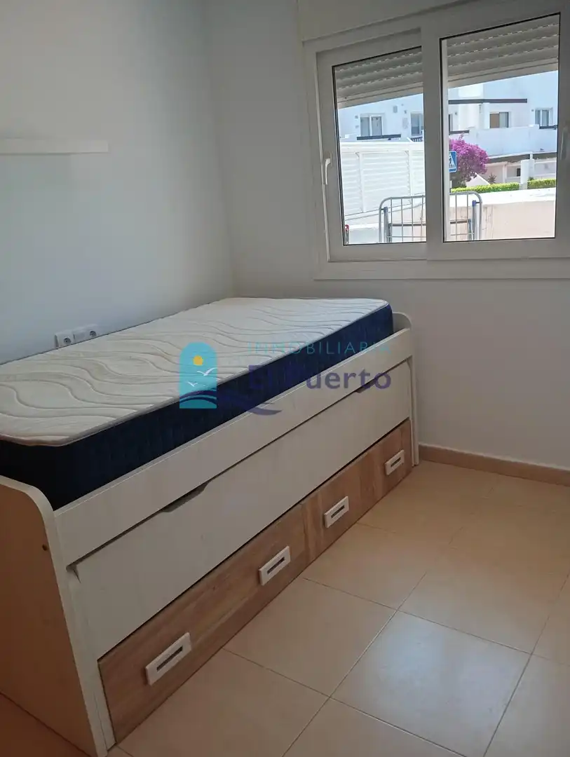 Habitación de Piso en venta en Alhama de Murcia con Jardín privado, Terraza y Amueblado