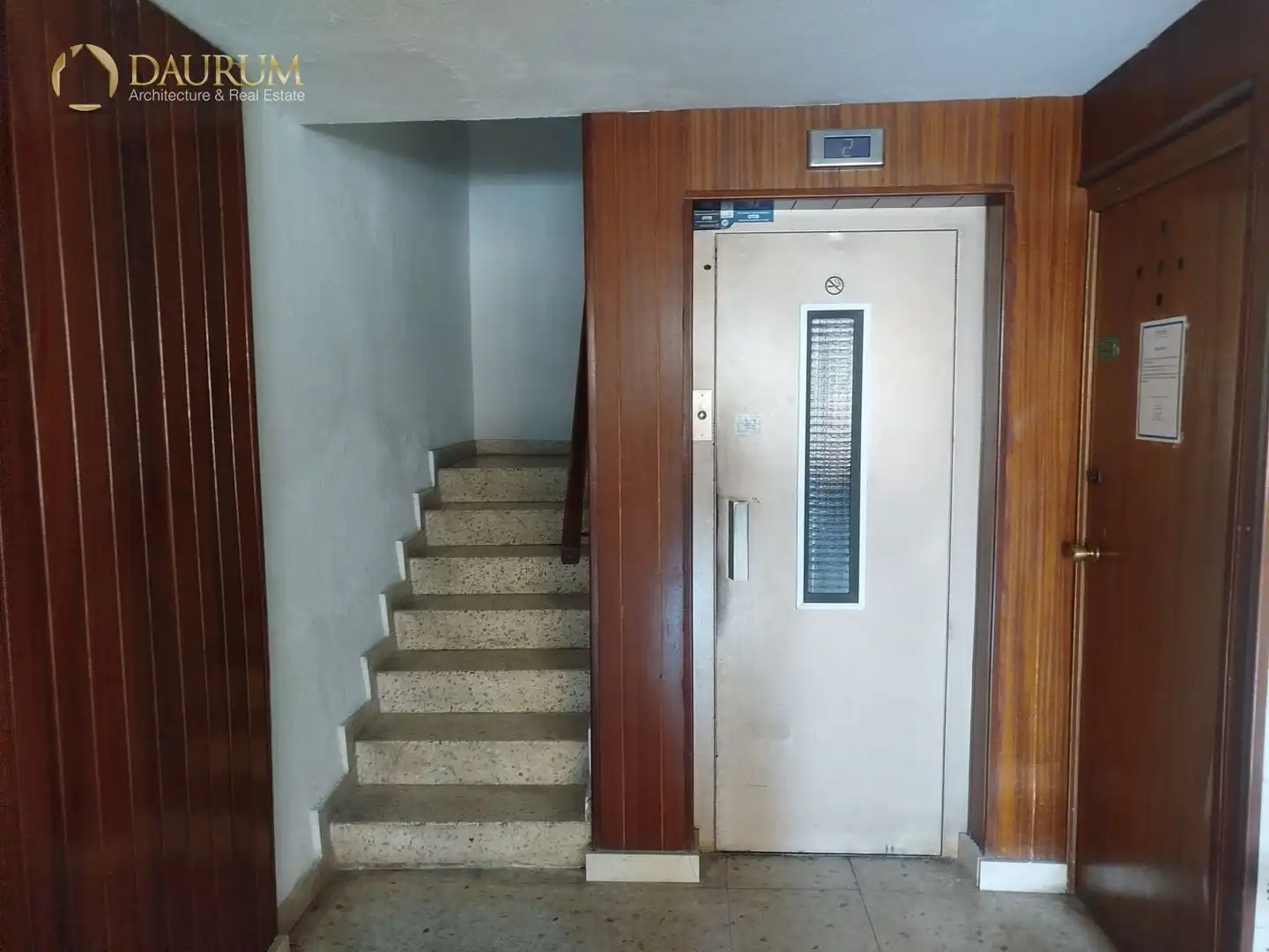 Flat with lift for sale in Calle Valencia, imagen 7