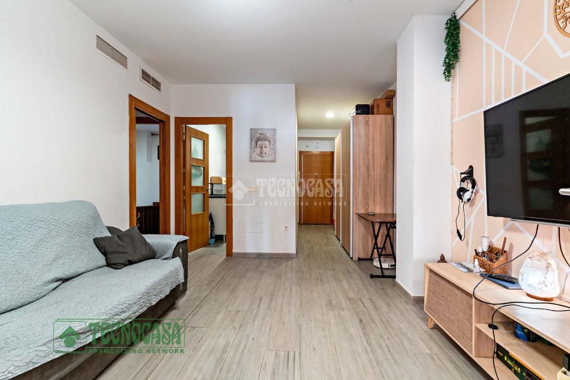 Flat for sale in Roquetas de Mar  with Air Conditioner, Terrace and Community pool