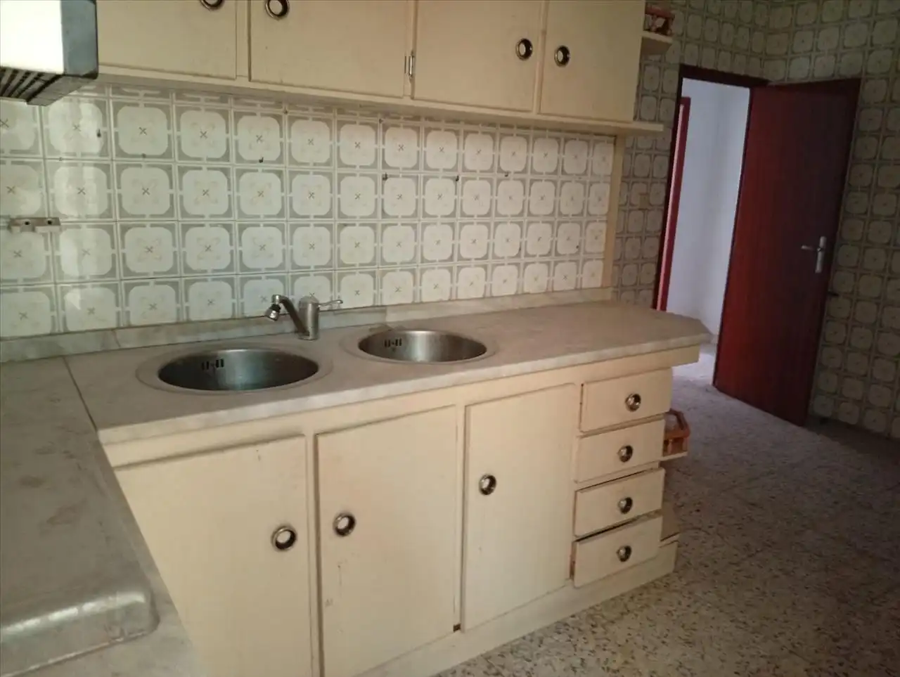 Küche von Wohnung zum Verkauf in Berja mit Balkon