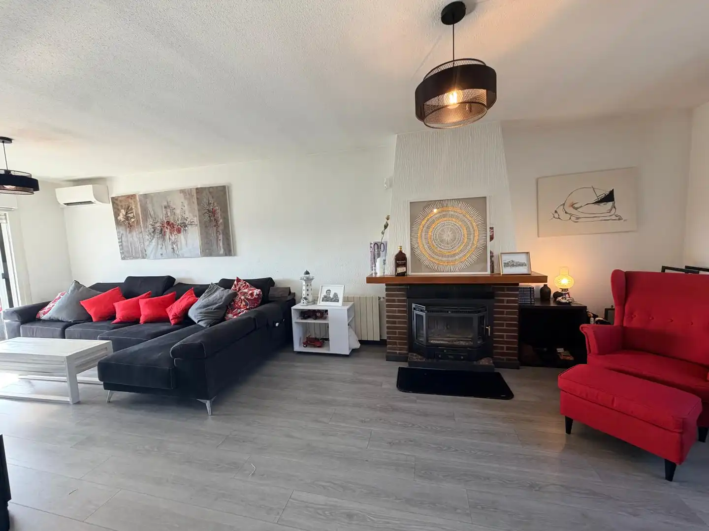 Living room of Houses for sale in Valdemorillo  with Air Conditioner, Heating and Private garden