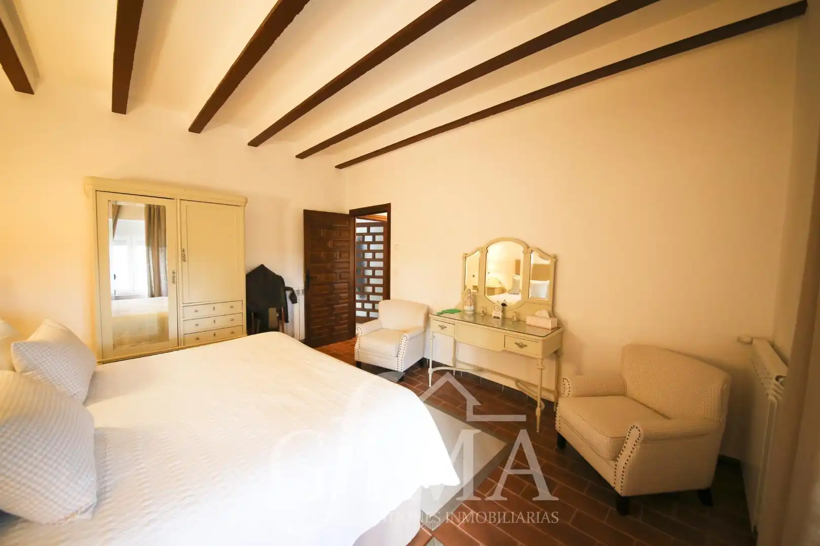 Bedroom of Houses for sale in Argamasilla de Alba  with Air Conditioner, Heating and Terrace