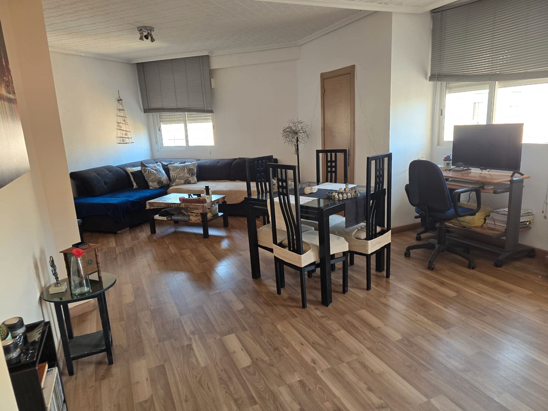 Sala de estar de Piso en venta en  Valencia Capital con Parquet, Trastero y Horno