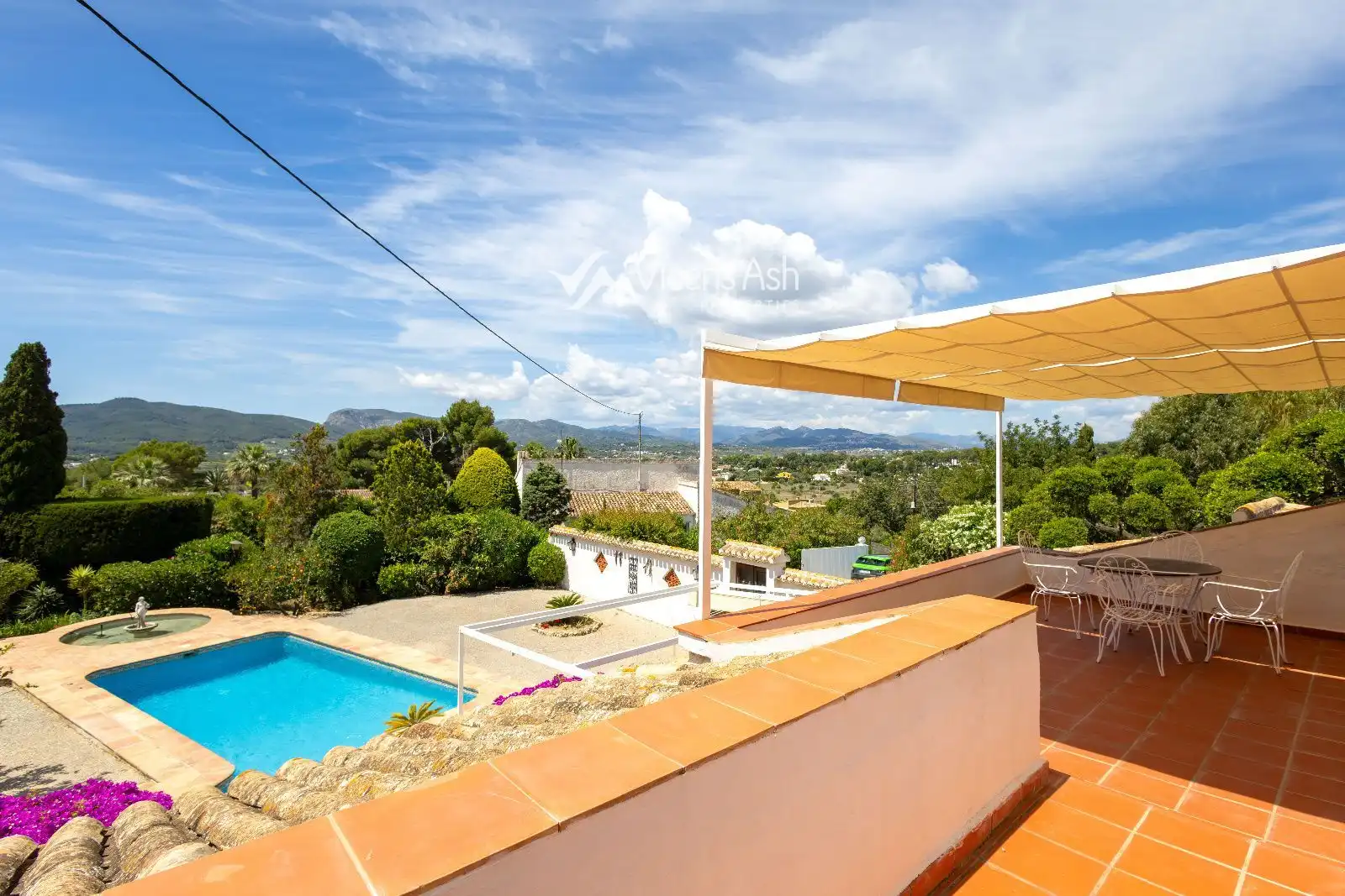 Terrace of Houses for sale in Jávea / Xàbia  with Storage room, Swimming Pool and Furnished
