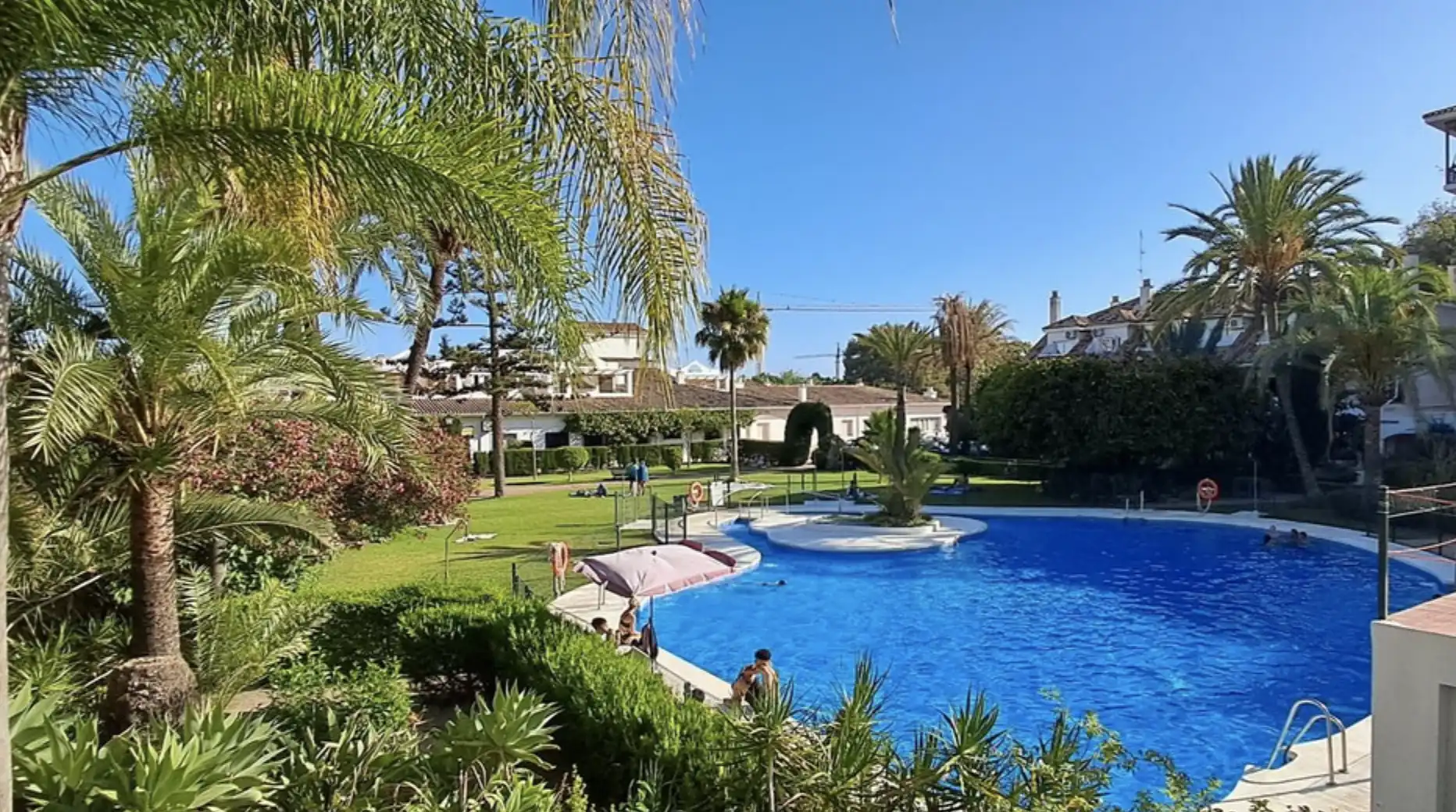 Apartment with pool for sale in Milla de Oro, imagen 16