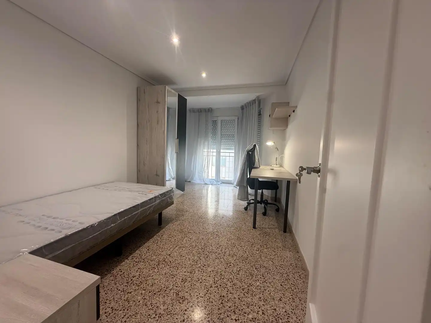 Schlafzimmer von Wohnung zur Miete in Elche / Elx mit Möbliert