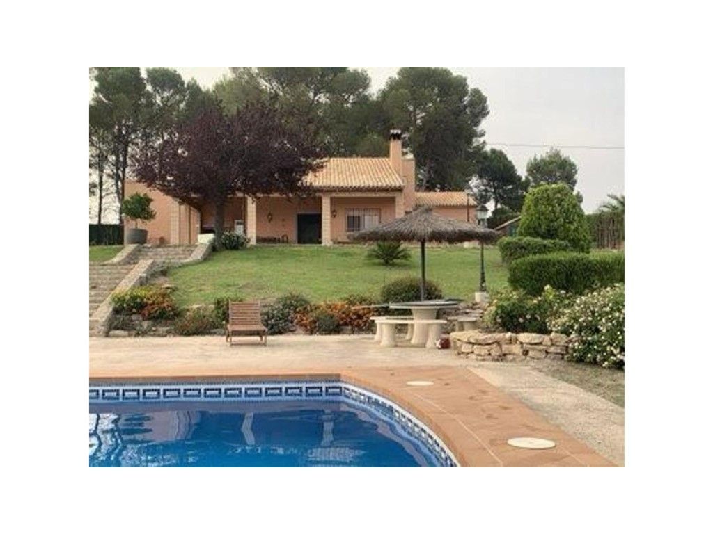 Jardí de Casa o xalet en venda en Agullent