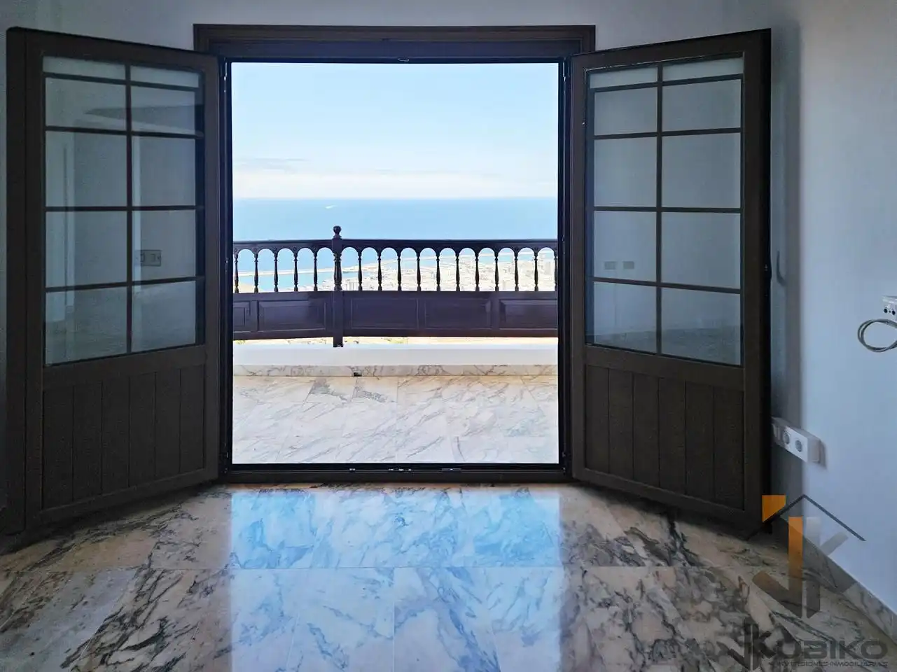 Casa adosada en venta en Santa Cruz de Tenerife con Aire acondicionado, Terraza y Piscina