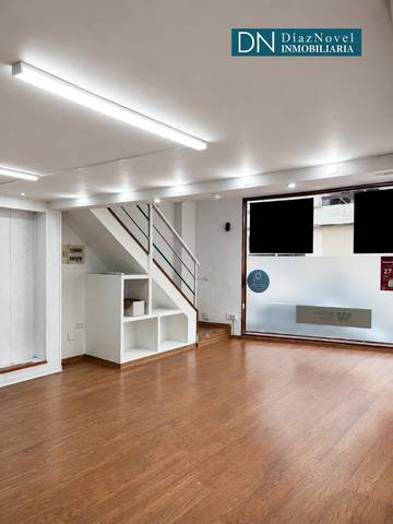 Local comercial en Alquiler en Calle Enrique Van Dulken, 8 en Hispanidad - Vivar Téllez