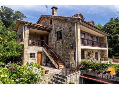 Exterior view of House or chalet for sale in Bárcena de Cicero