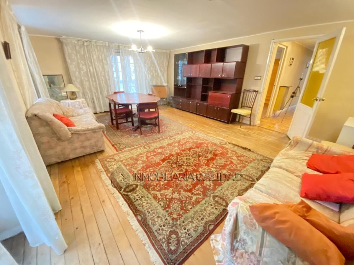 Vista exterior de Piso en venta en Burgos Capital con Calefacción y Trastero