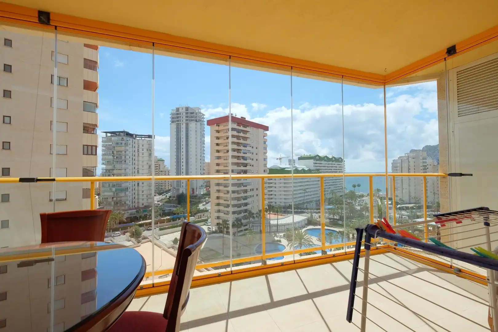 Terraza de Apartamento en venta en Calpe / Calp con Calefacción y Piscina
